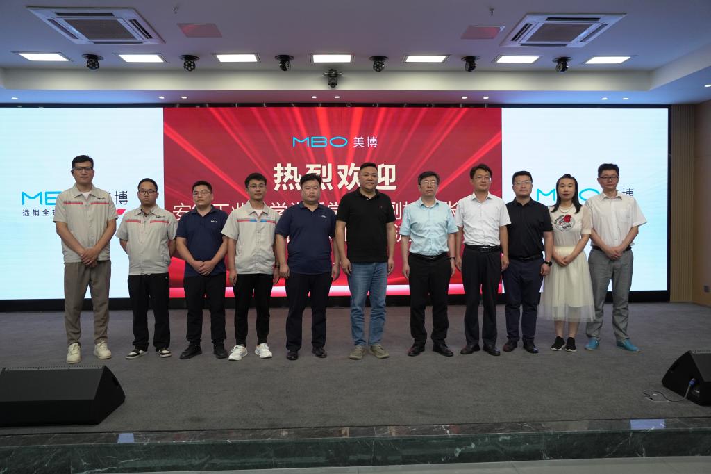 校领导率队赴滁州访企拓岗