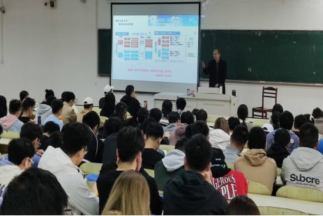 打造了一门以“真问题”驱动的产教融合